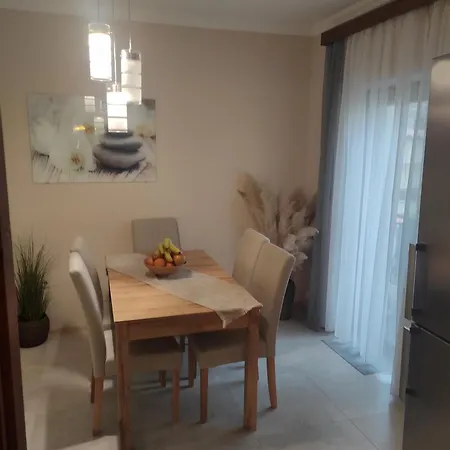 Apartment Anett *